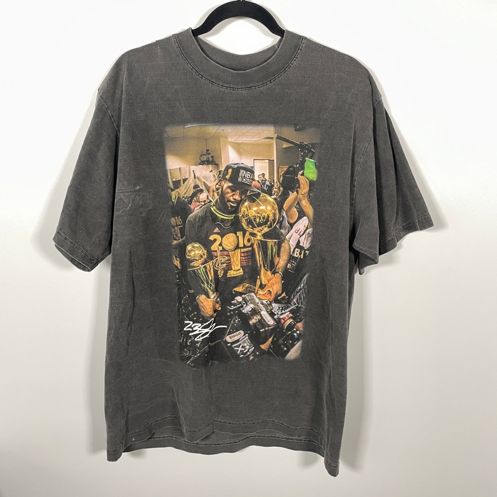 Shaka Wear LeBron James 2016 NBA Champion Heavyweight Garment Dye T-Shirt L
